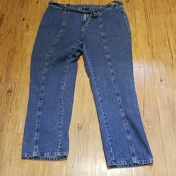 First Issue Jeans - Picture 2 of 8